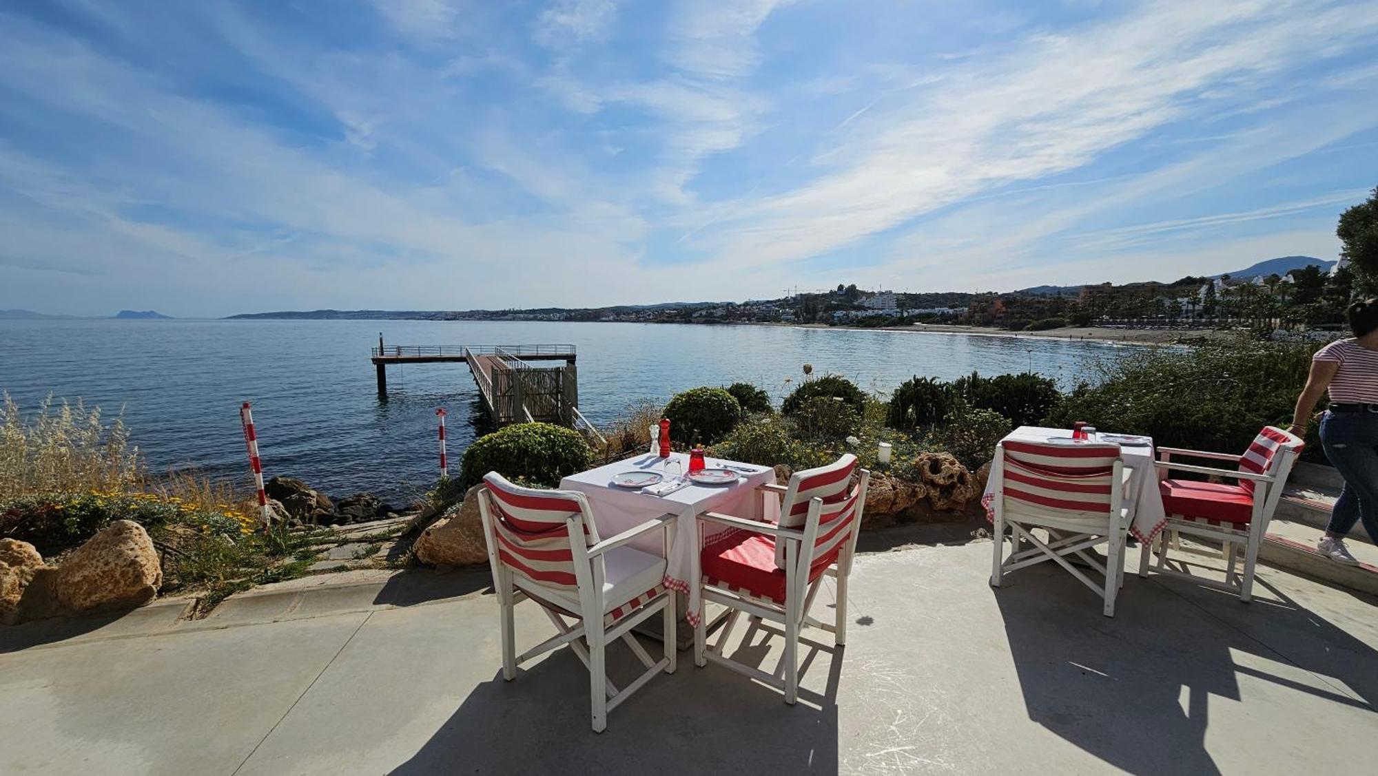 Ferienwohnung Junto A La Playa Del Cristo Cerca Del Puerto Estepona Exterior foto