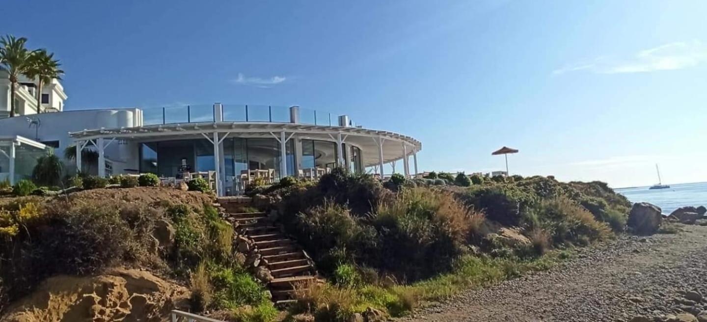 Ferienwohnung Junto A La Playa Del Cristo Cerca Del Puerto Estepona Exterior foto