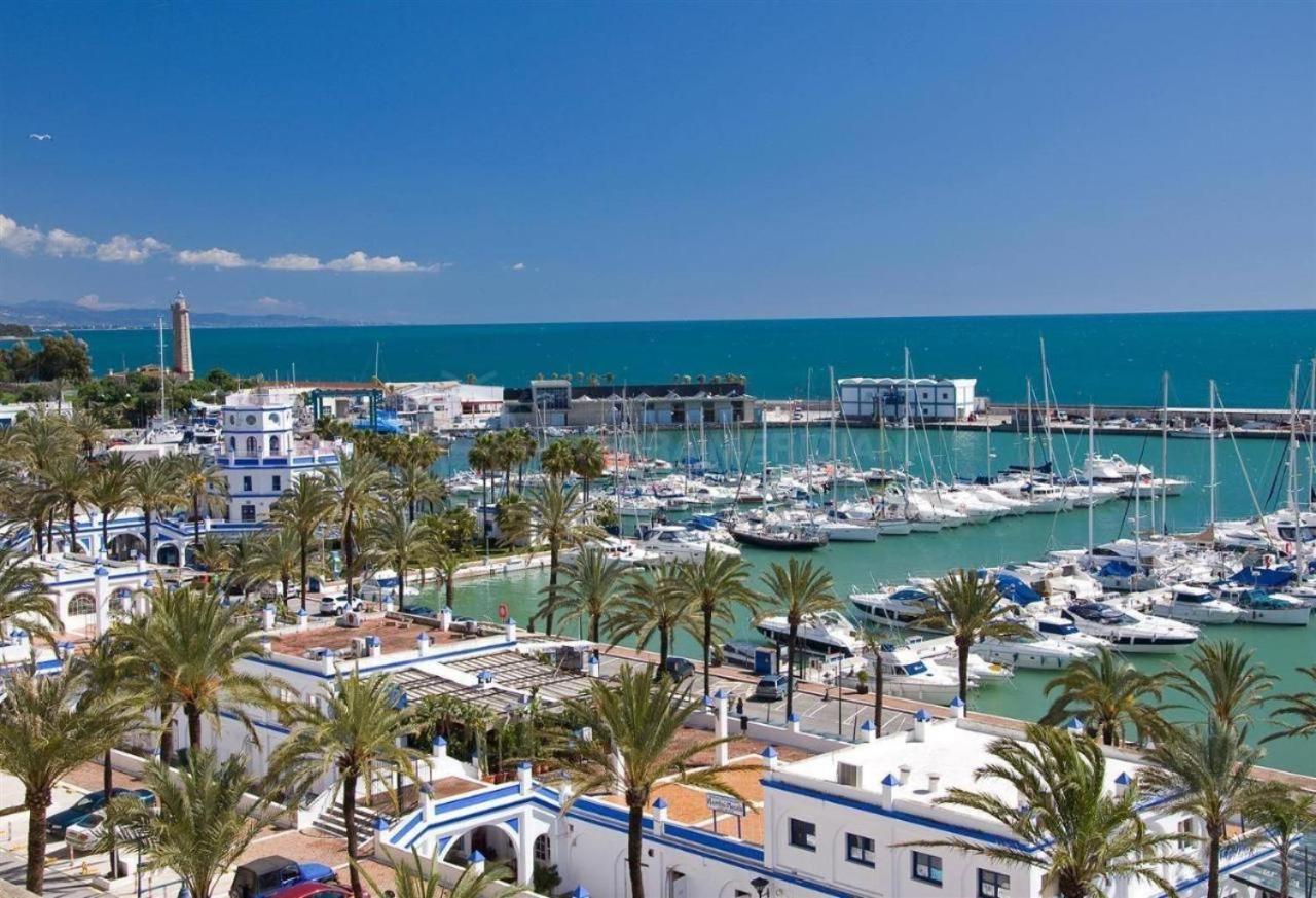 Ferienwohnung Junto A La Playa Del Cristo Cerca Del Puerto Estepona Exterior foto