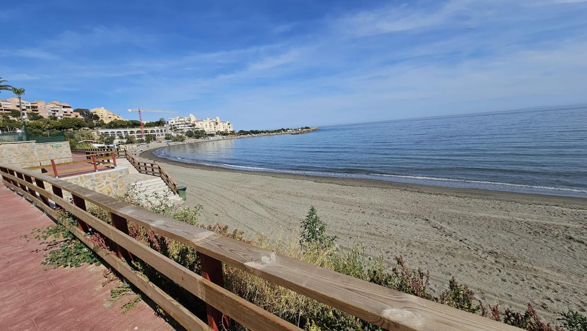 Ferienwohnung Junto A La Playa Del Cristo Cerca Del Puerto Estepona Exterior foto