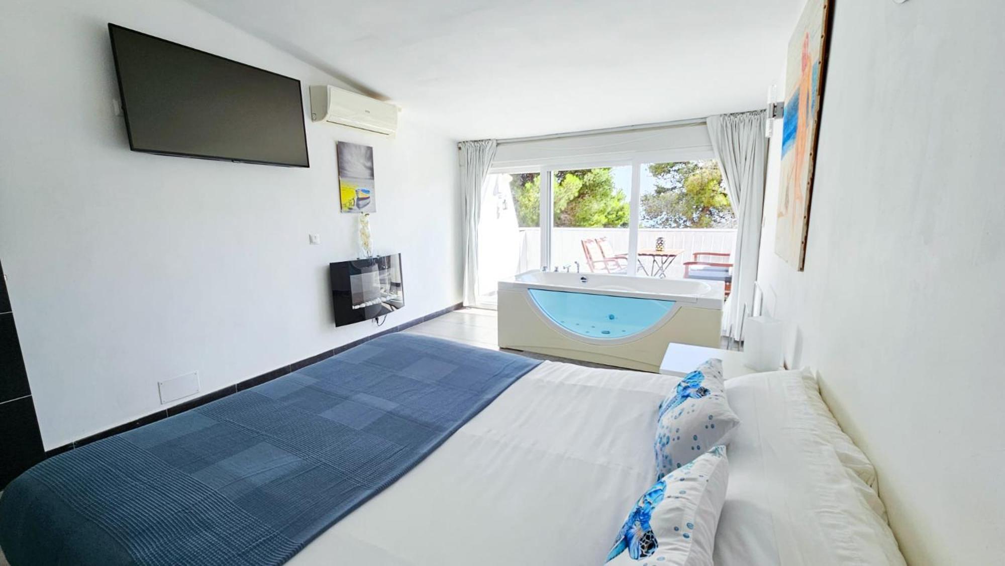 Ferienwohnung Junto A La Playa Del Cristo Cerca Del Puerto Estepona Exterior foto