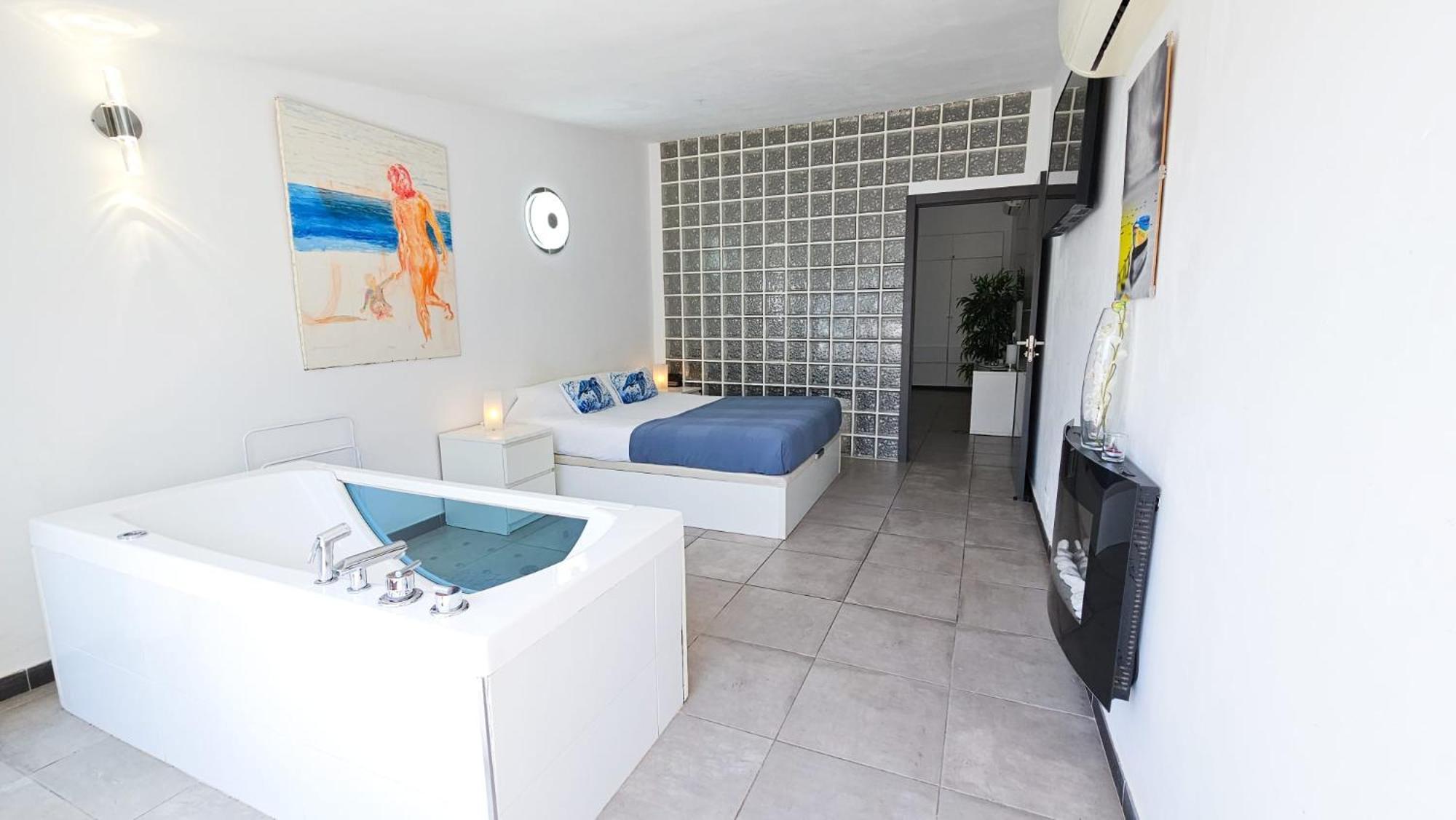 Ferienwohnung Junto A La Playa Del Cristo Cerca Del Puerto Estepona Exterior foto
